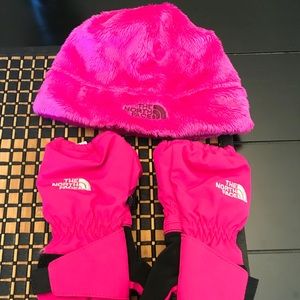 North Face beanie and mitts set